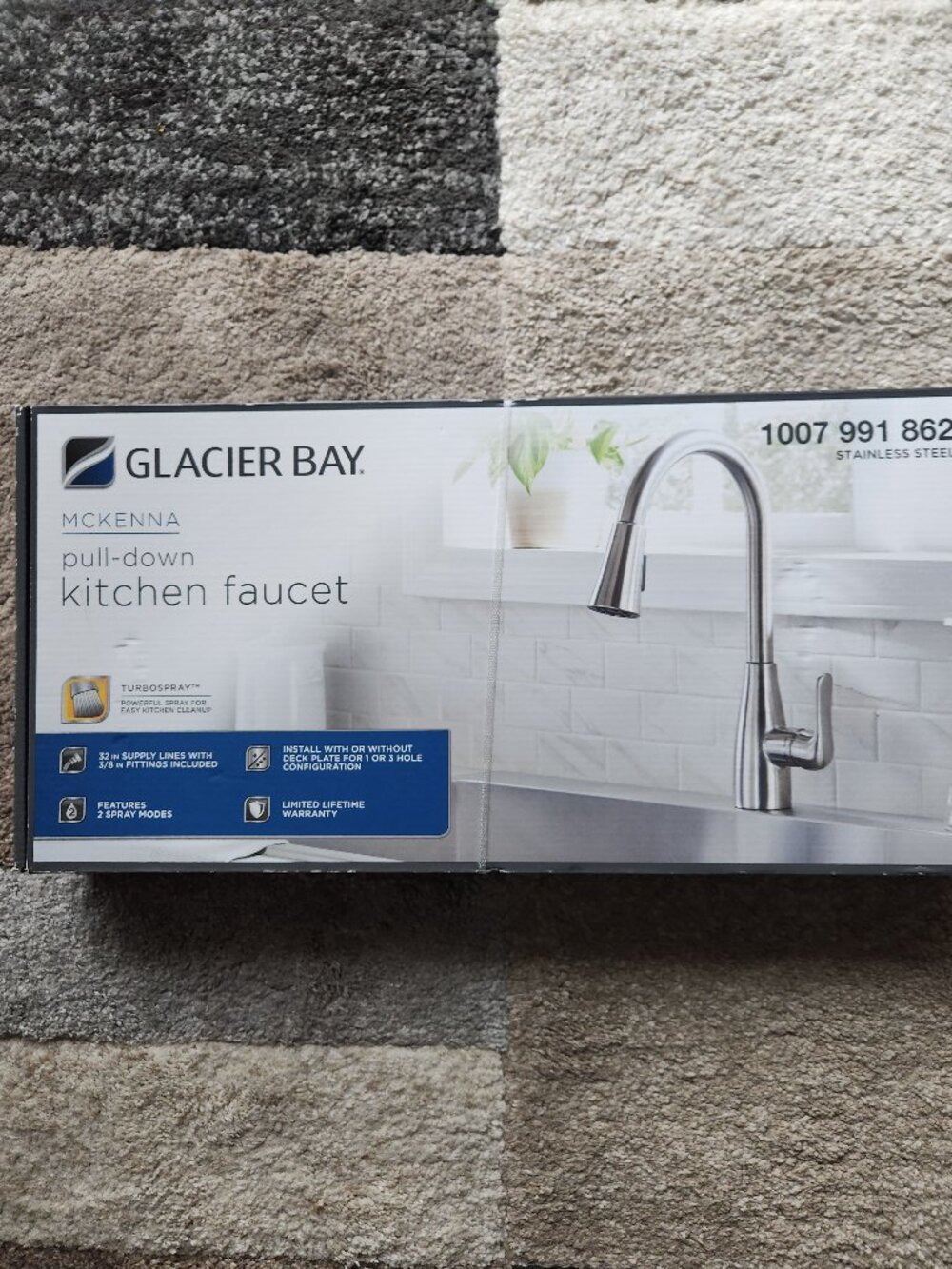 McKenna Single-Handle Pull Down Sprayer Kitchen Faucet in Stainless Steel NIB